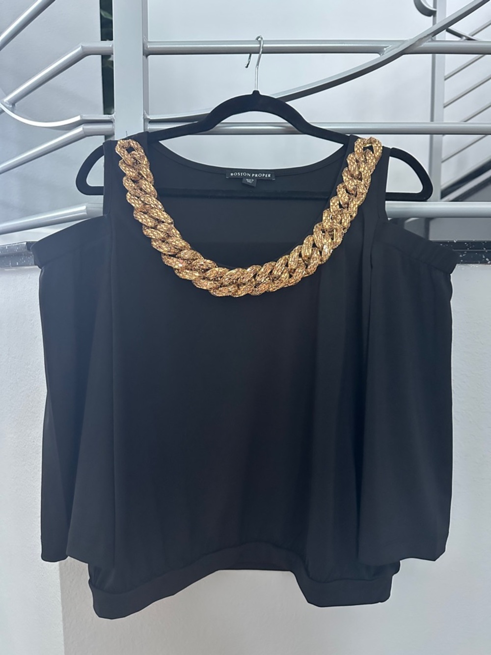 Boston Proper Black Cold-Shoulder Top with Gold Braided Chain Size Med NWOT